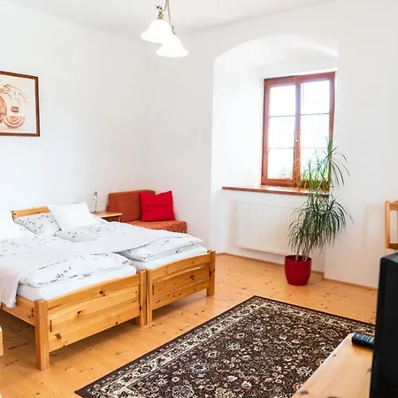 U Sv. Jana - Kraselovsky Dvur Guest house