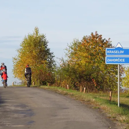 U Sv. Jana - Kraselovsky Dvur Kraselov