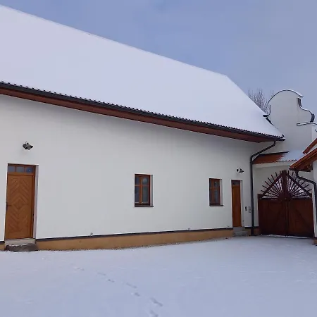 U Sv. Jana - Kraselovsky Dvur Guest house