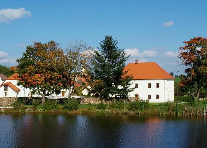 Kraselovsky Dvur Kraselov